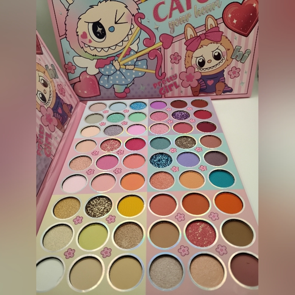 🆕 2 Labubu Beautiful 54 Color Eyeshadow Palettes